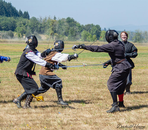 Fencers on the field of battle, photo by Anne Asplund